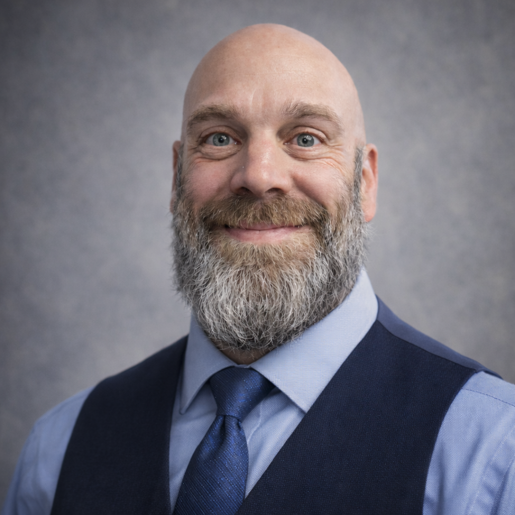 Billy Geiger Headshot